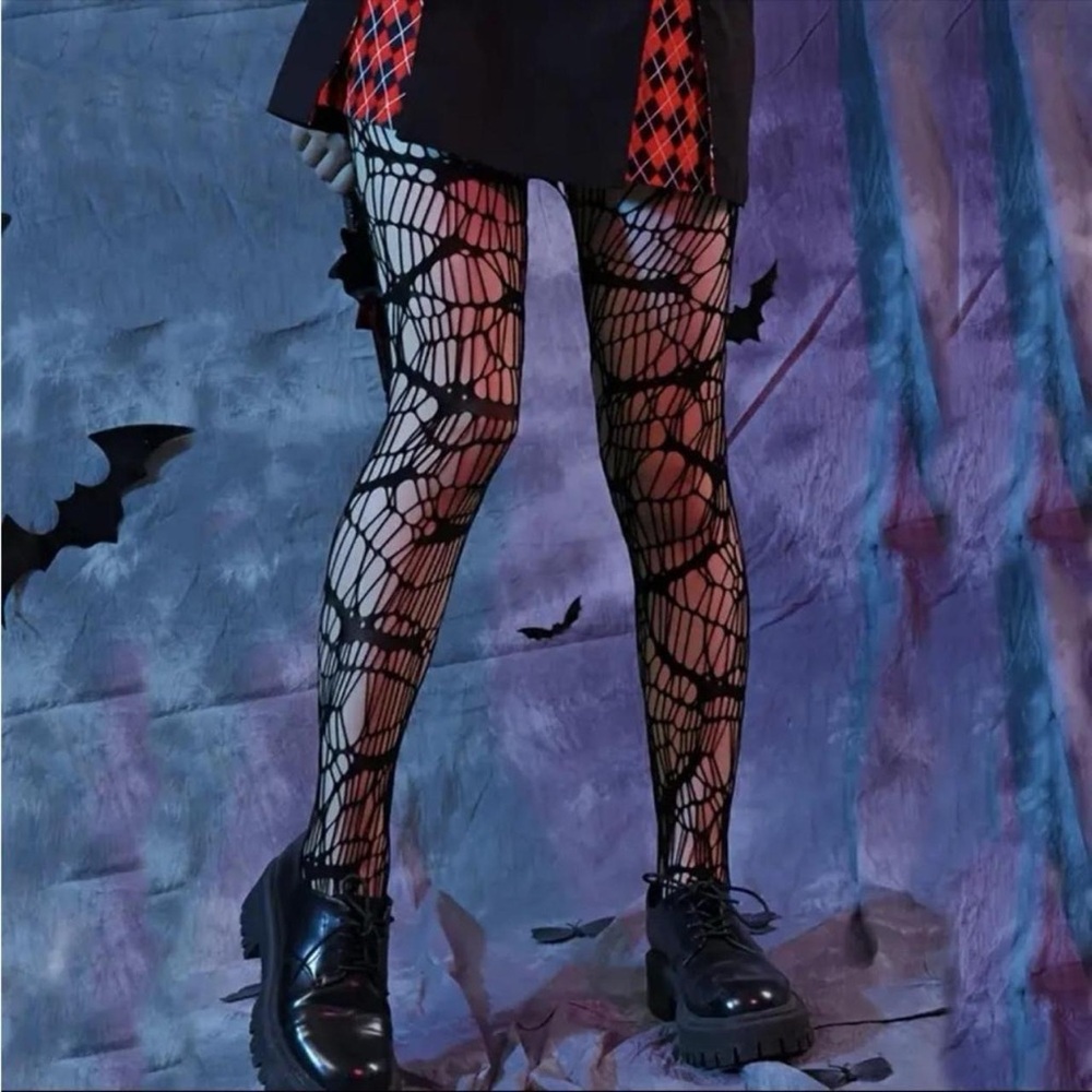 Black Bat Patterned Fishnet Tights, High Waist Footed Pantyhose One Size - Picture 4 of 11